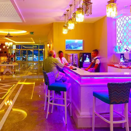 Diamond Elite & - Adults Only 5* سيدي