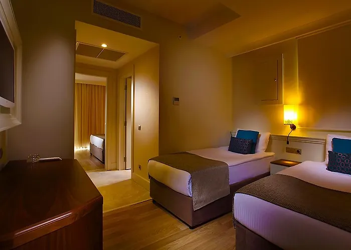 Diamond Elite & - Adults Only Hotel Side