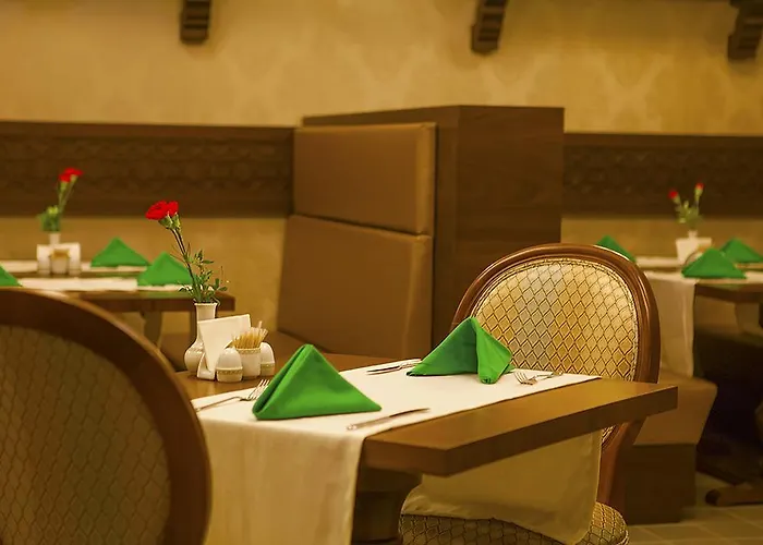 Diamond Elite & - Adults Only 锡德