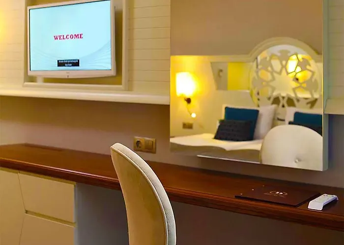 Diamond Elite & - Adults Only Hotel Side